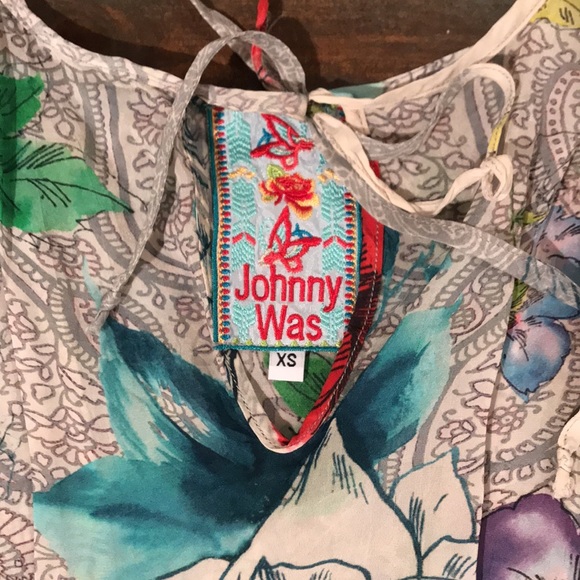 Johnny Was Poncho Top - Picture 5 of 8